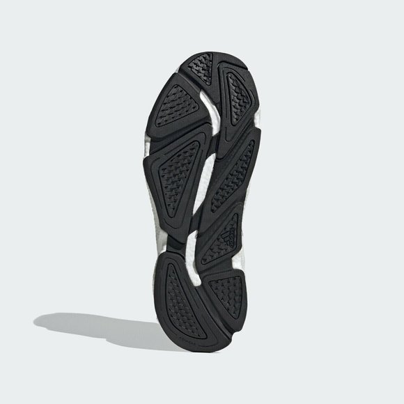 Athletic_Shoes